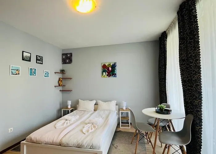 Sunny View 3401 Sunny Апартамент *